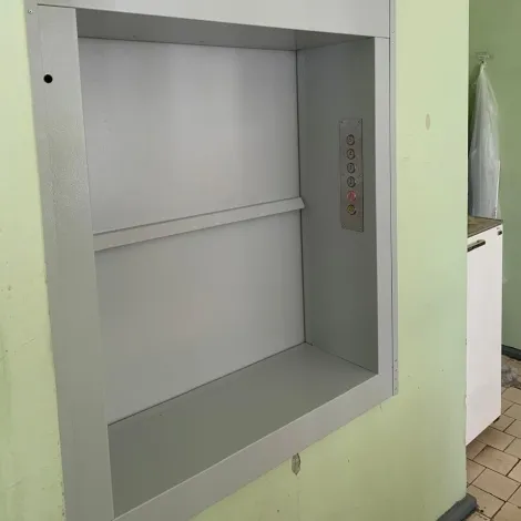 Малые грузовые лифты в гостиницу STEEL